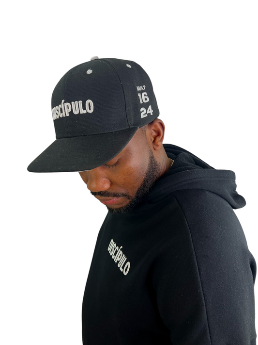 DISCIPULO Snapback Hat - Black and White